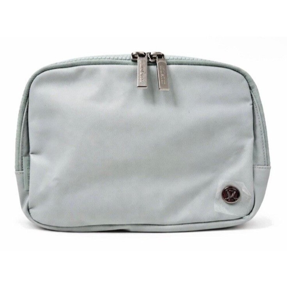 Lululemon 2L Belt Bag Large Crossbody Waist Pack Nylon NWT